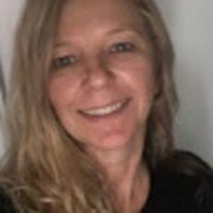 Meet your Posher, Cyndi